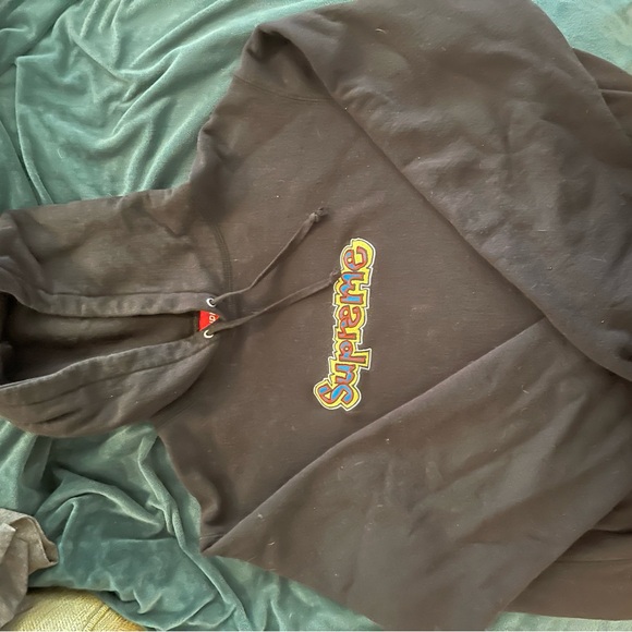 Supreme Men’s Black Hoodie